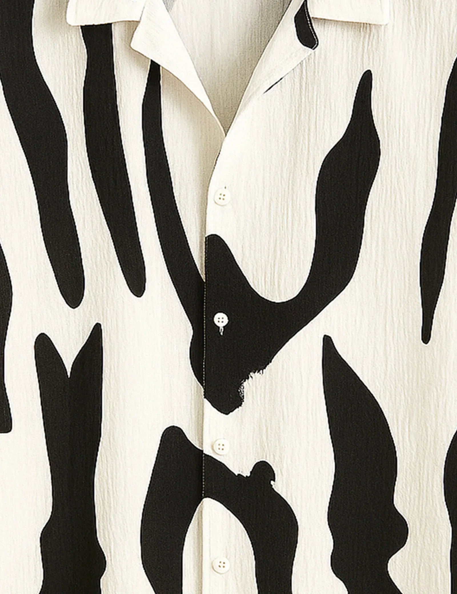 Black Scratch Printed Mens Half Sleeves Shirts - XPST